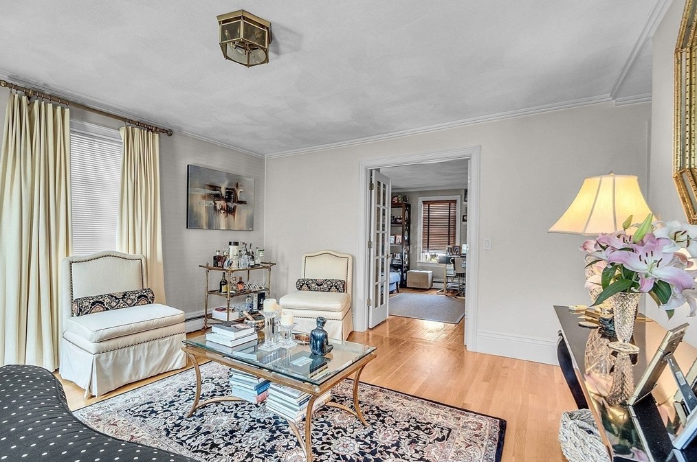 37 Aborn St, Peabody MA 01960-6041 exterior