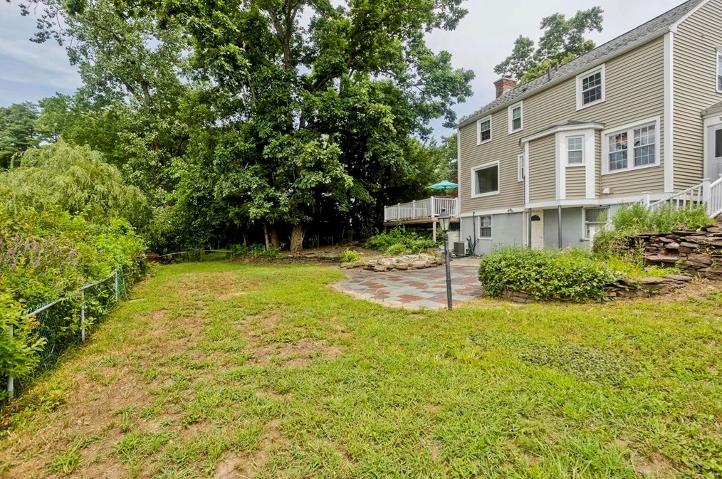 480 Roosevelt Ave, Springfield MA  01118-1160 exterior