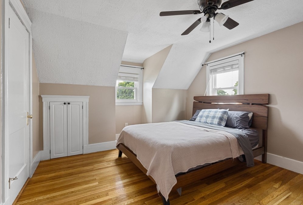 17 Lawrence St, Haverhill MA  01830-4029 exterior