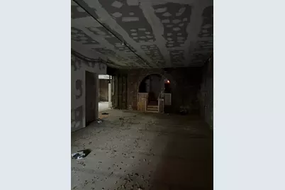 393 Main Street, Holyoke, MA 01040 - Photo 11