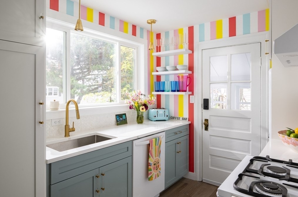 582 Nantasket Ave, Hull MA  02045-2331 exterior