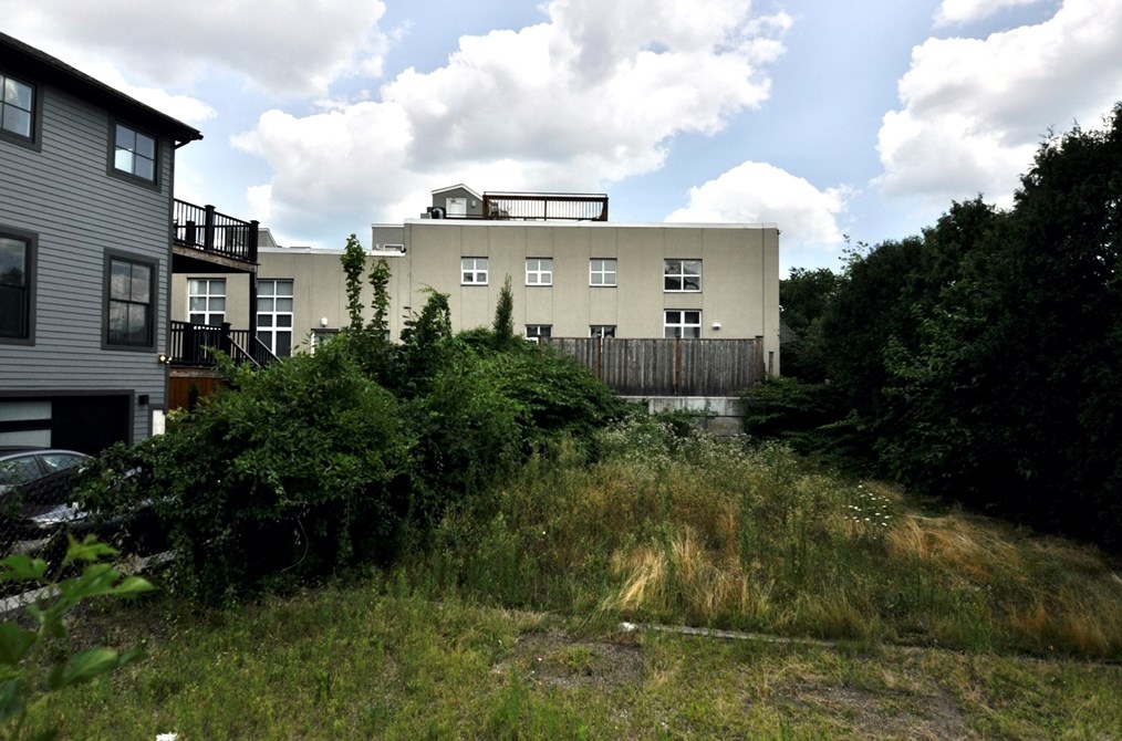 60 Franklin St, Somerville MA 02145-4213 exterior