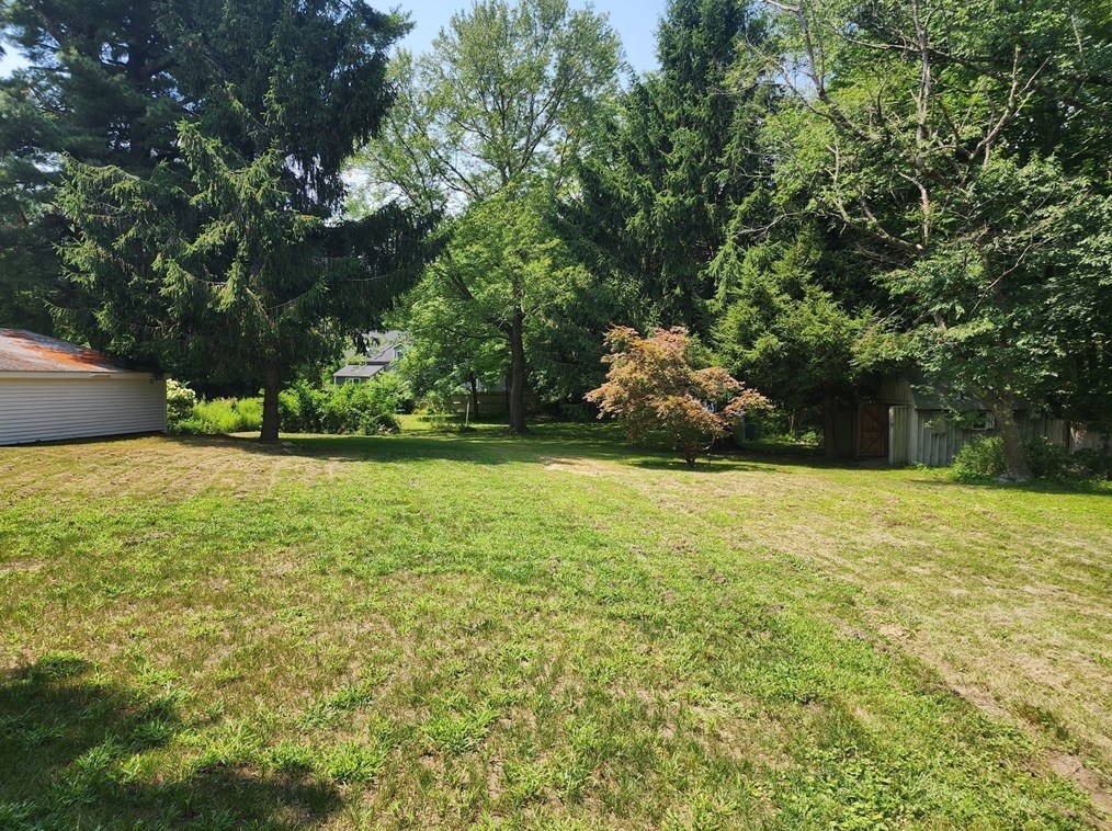 36 Union St, Easton MA  02356-1015 exterior