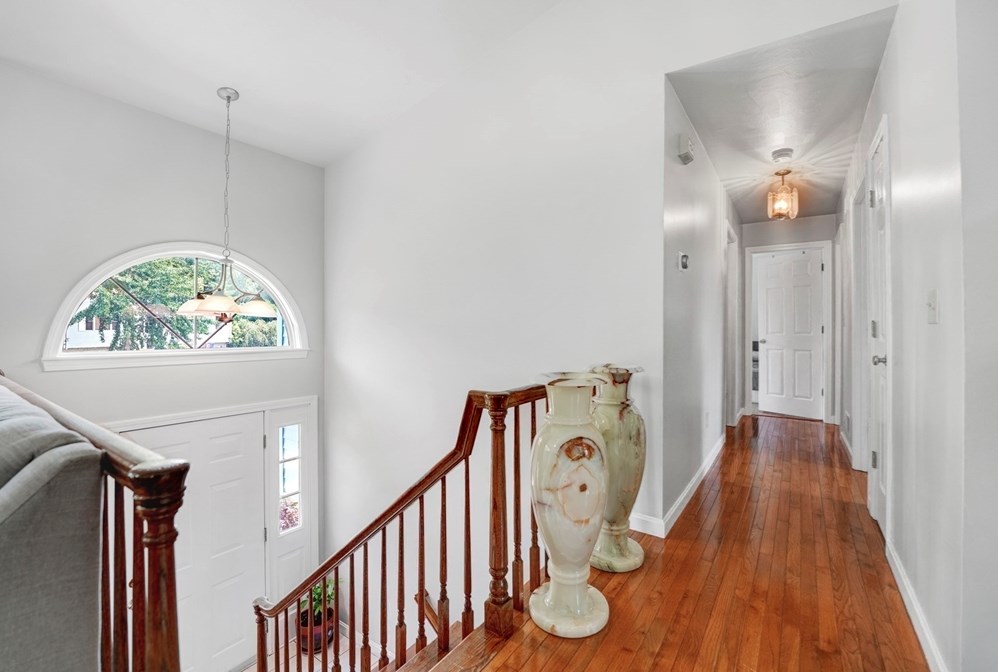 30 Schooner Dr, Dartmouth MA 02748-1776 exterior