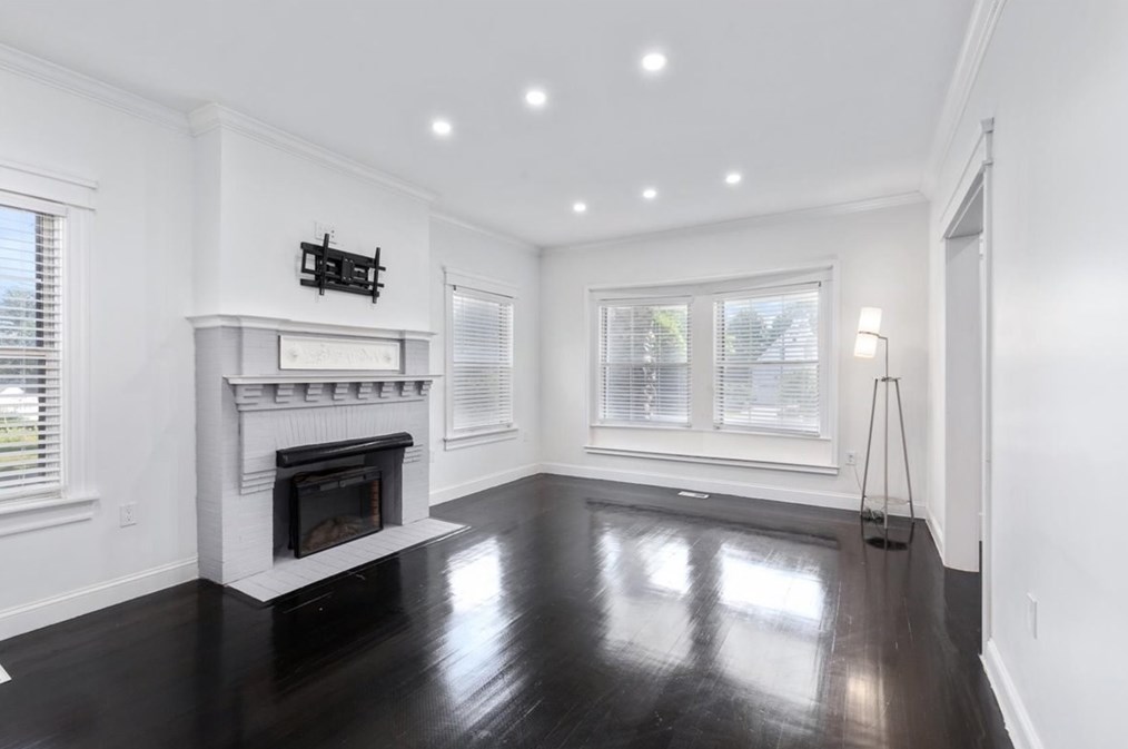 497 Prospect St, Methuen MA 01844-5126 exterior