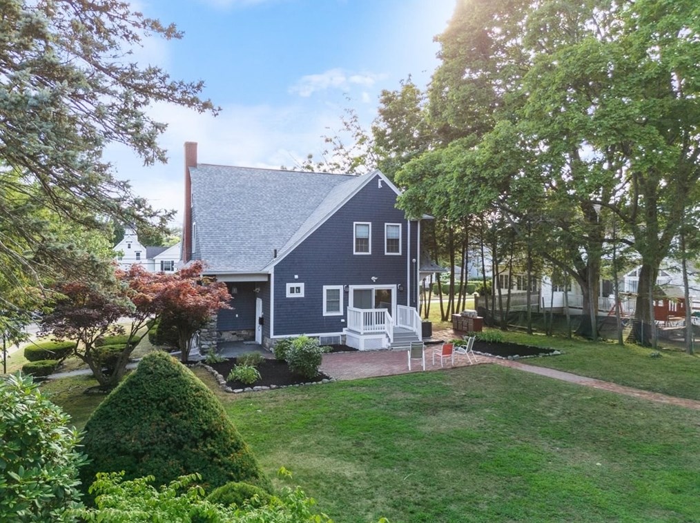 497 Prospect St, Methuen MA 01844-5126 exterior