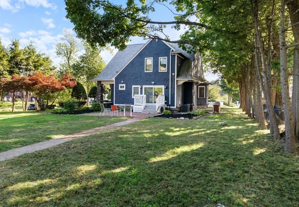 497 Prospect St, Methuen MA 01844-5126 exterior