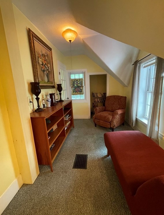 11 Holten St, Danvers MA 01923-1916 exterior