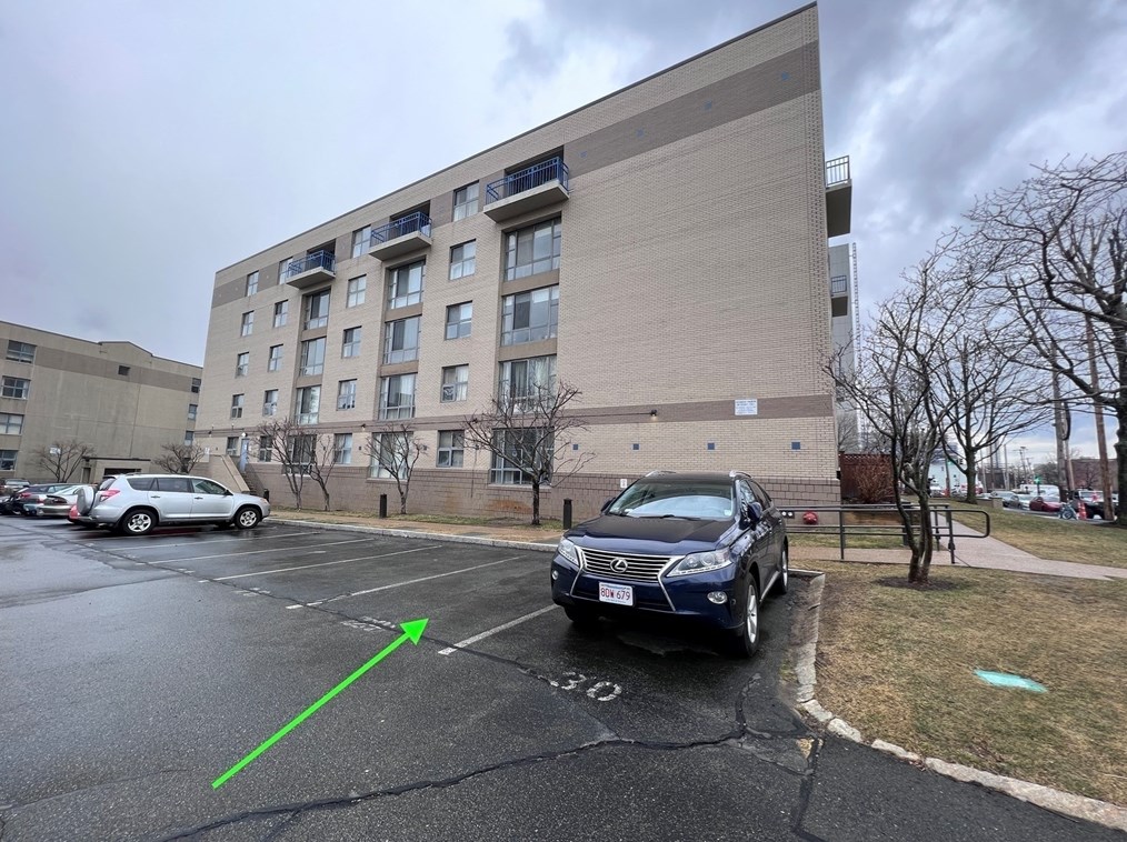 170 Gore St, Cambridge MA 02141-1136 exterior