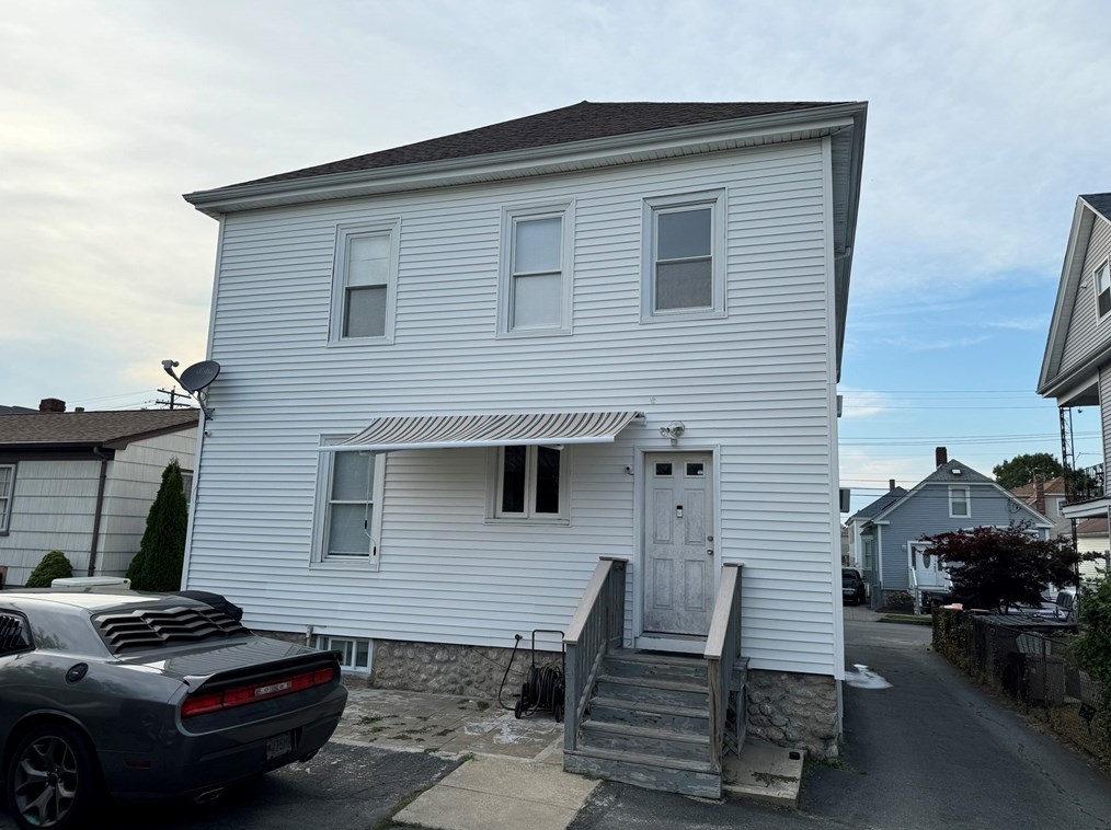 208 Shaw St, New Bedford MA  02745-5344 exterior