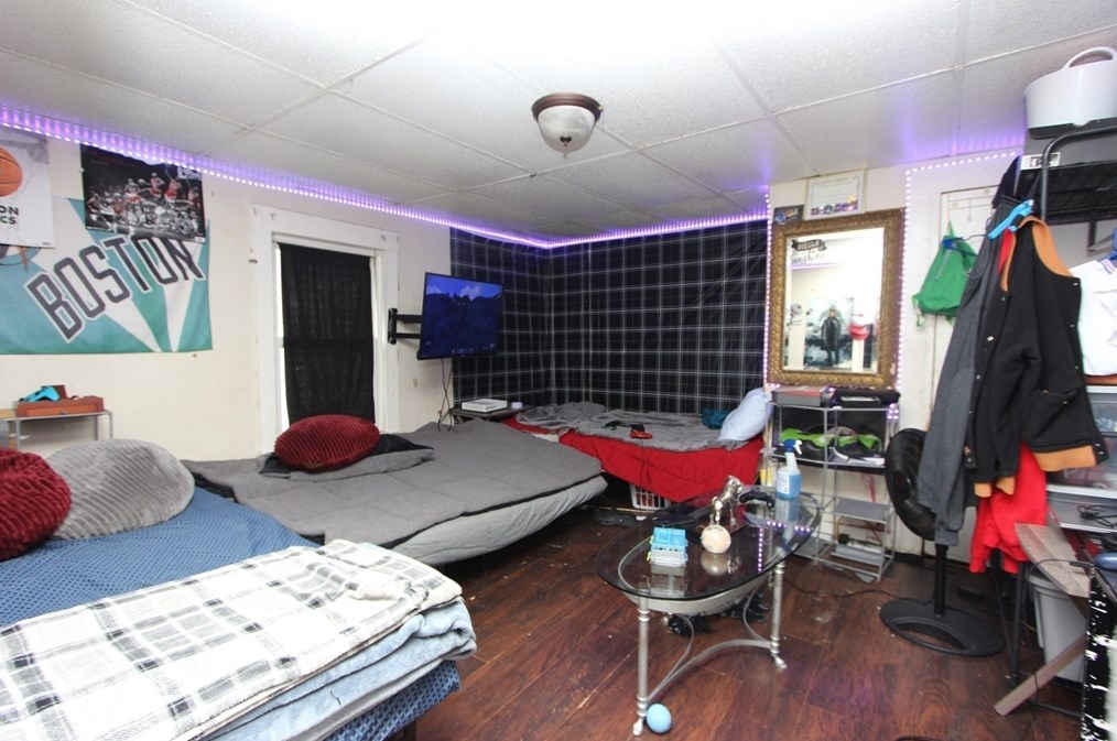 506 Gorham St, Lowell MA 01852-4021 exterior