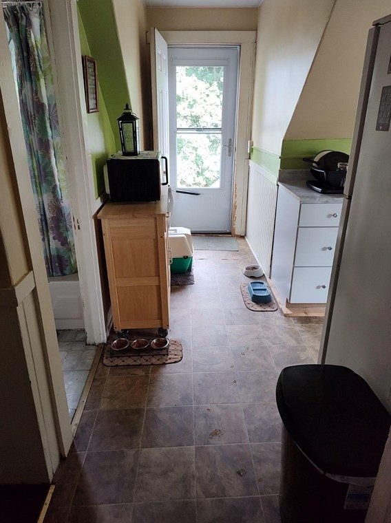 506 Gorham St, Lowell MA 01852-4021 exterior