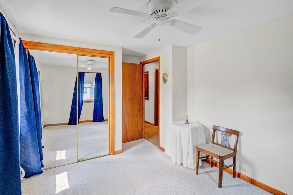 9 Muriel Ln, Milford MA  01757-1526 exterior