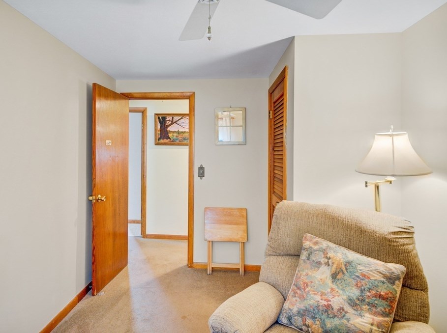 9 Muriel Ln, Milford MA  01757-1526 exterior