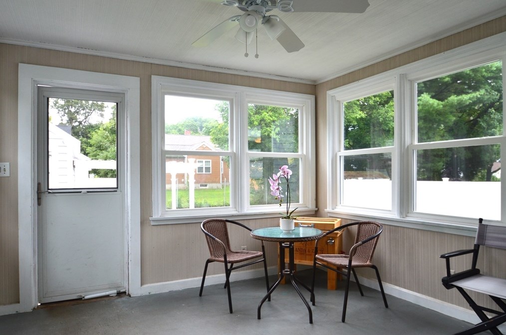 403 June St, Worcester MA  01602-2848 exterior