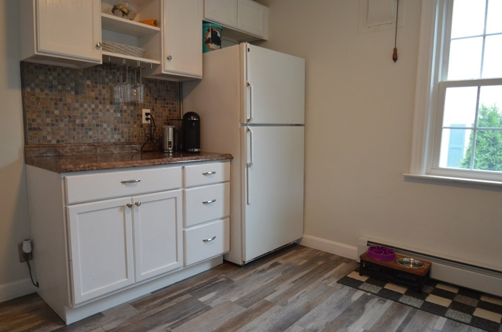 403 June St, Worcester MA  01602-2848 exterior