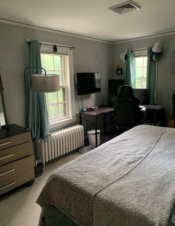 134 Woodcliff Rd, Newton MA 02461-1839 exterior