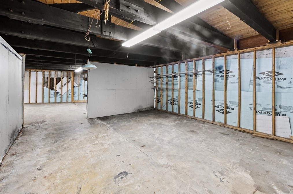 390 Main St, Fairhaven MA 02719-3485 exterior