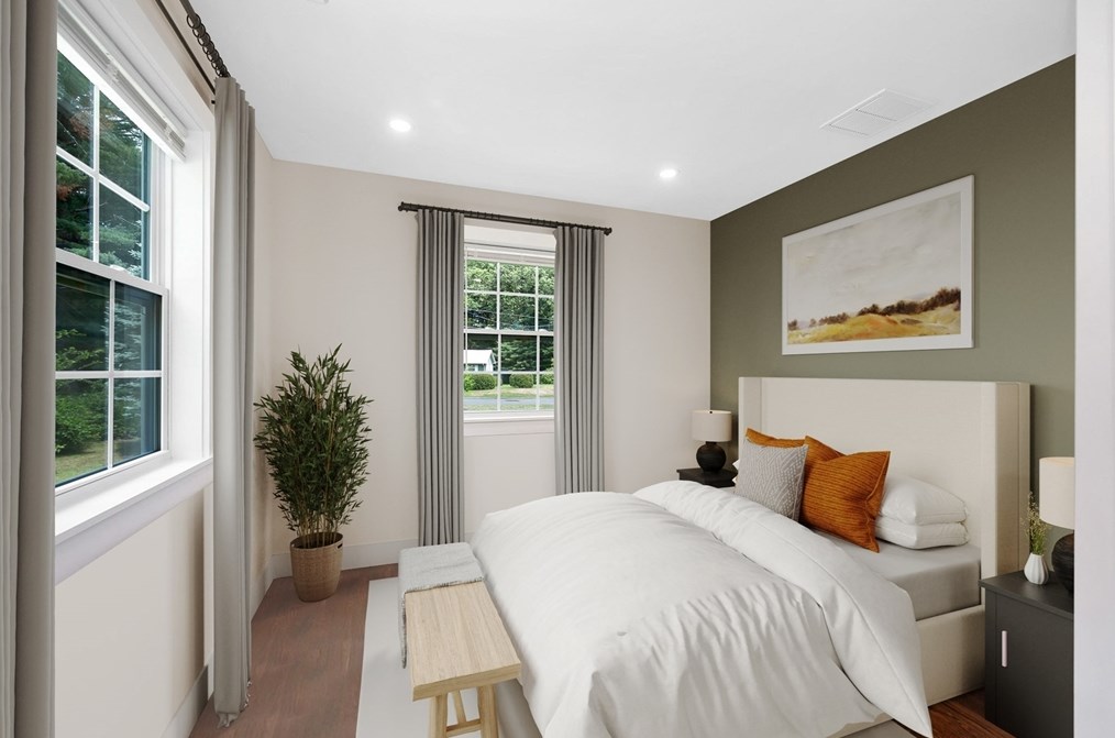 55 Rhoda St, Tewksbury MA  01876-2921 exterior