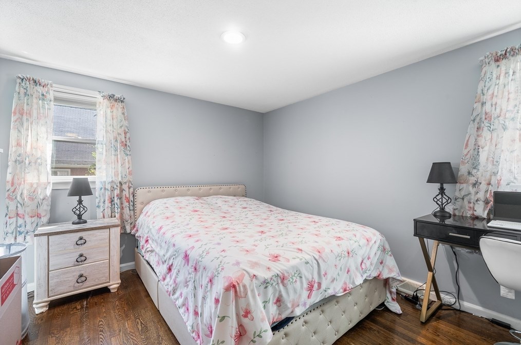 154 Auburn St, Whitman MA  02382-2310 exterior