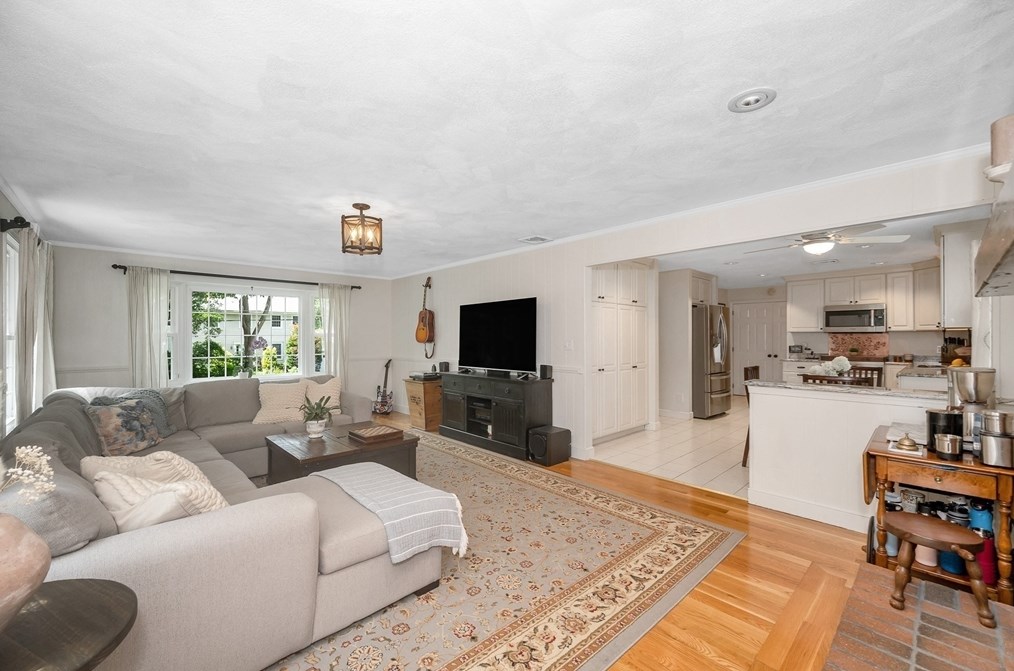 67 Reservation Rd, Andover MA  01810-3418 exterior