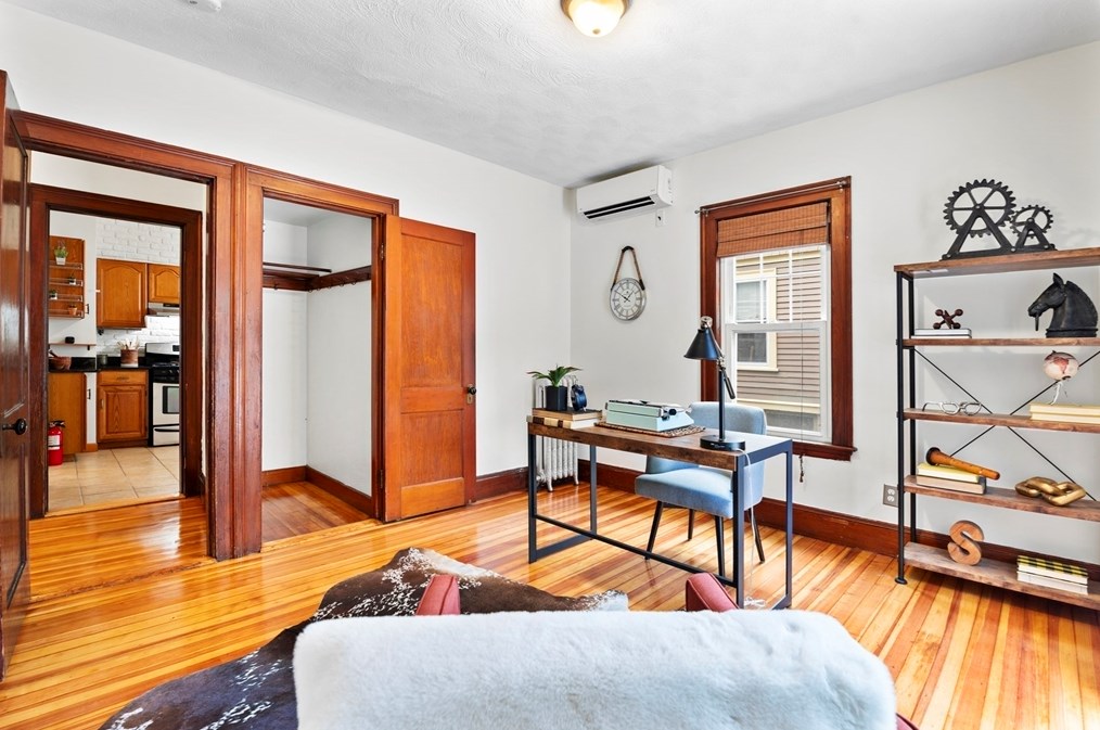 31 Whitman St, Somerville MA 02144-1616 exterior