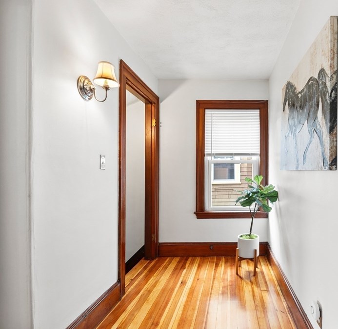 31 Whitman St, Somerville MA 02144-1616 exterior