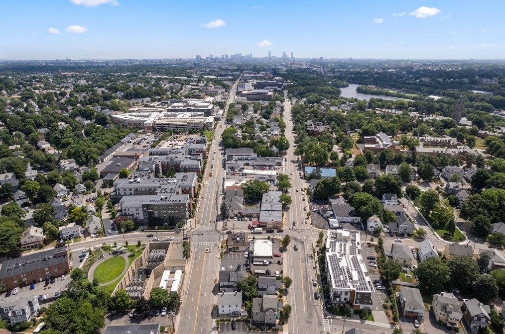 56 Beacon St, Watertown MA 02472-2748 exterior