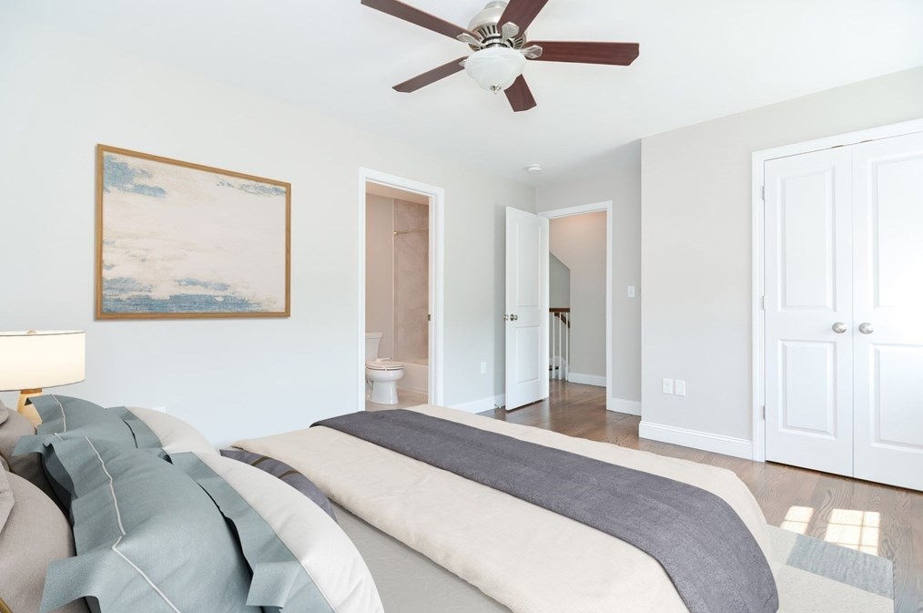 290 Warren St, Waltham MA 02453-7067 exterior