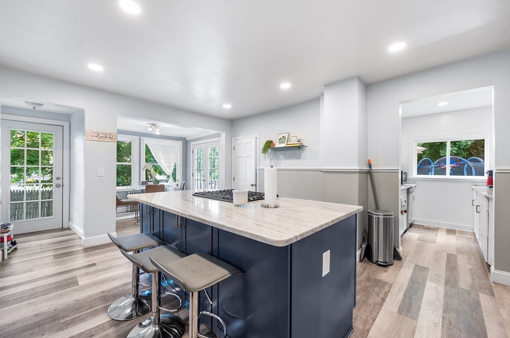 127 Lancaster St, Leominster MA 01453-4378 exterior