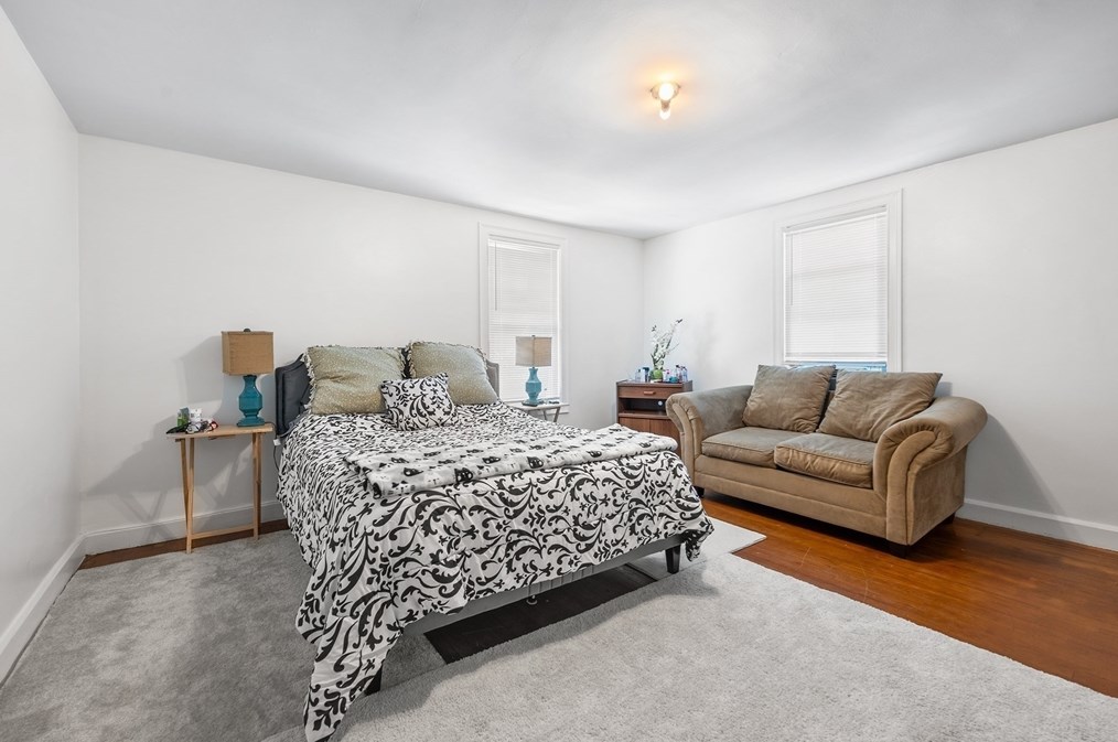 127 Lancaster St, Leominster MA 01453-4378 exterior