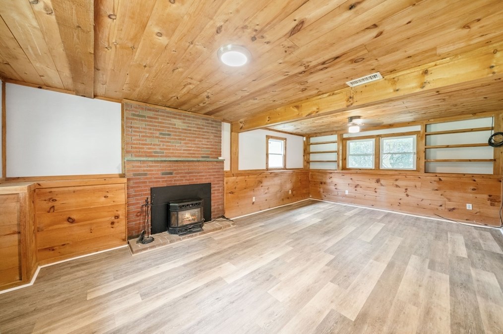 139 Staples St, Taunton MA  02718-1453 exterior