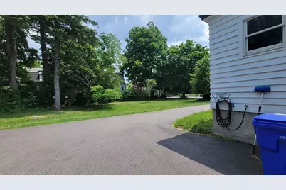 37 Harrison St, Taunton, MA 02780 - Photo 7