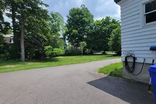 37 Harrison St, Taunton, MA 02780 - Photo 7
