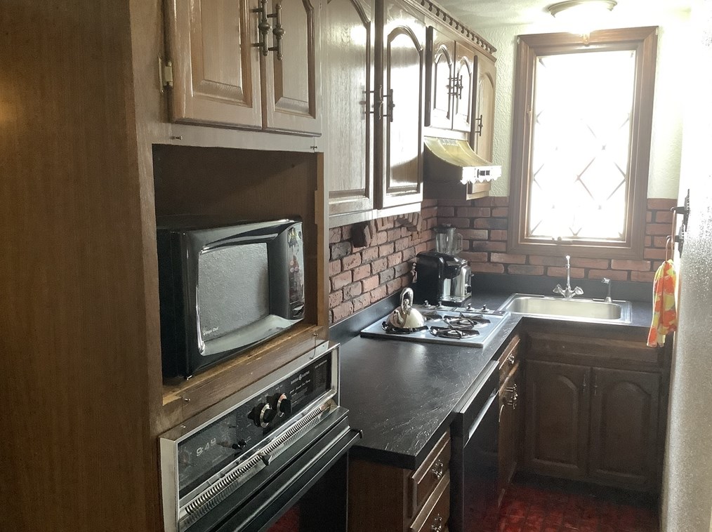 230 Webster St, Malden MA 02148-4426 exterior