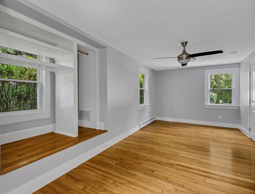 2308 County St, Taunton MA 02780-3509 exterior