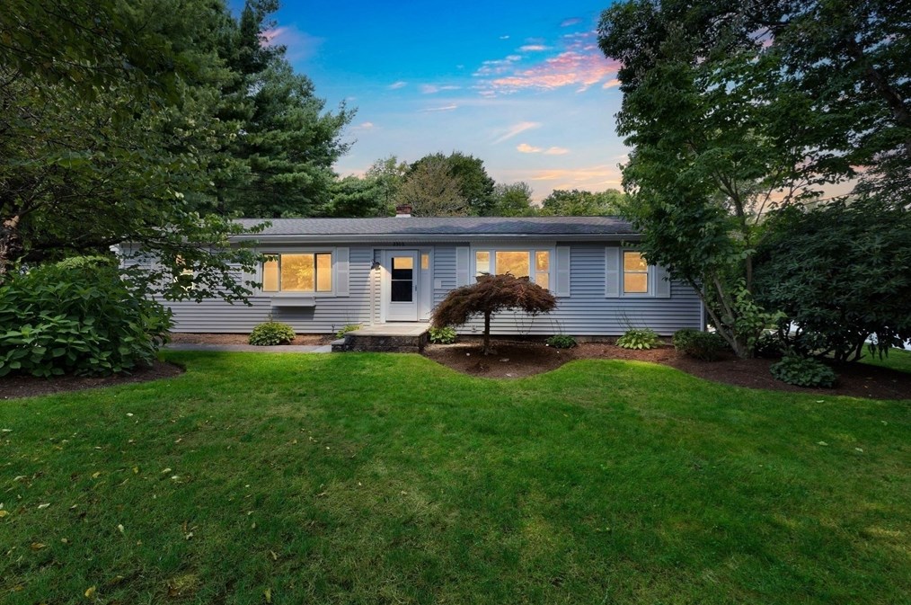 2308 County St, Taunton MA 02780-3509 exterior