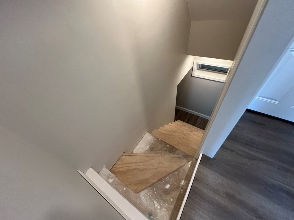 24 Gage St, Worcester MA  01605-3015 exterior