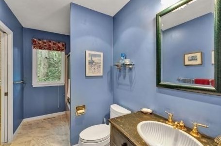 50 Hook Dr, Mashpee MA 02649-4615 exterior