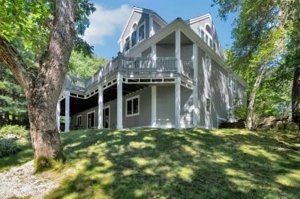 50 Hook Dr, Mashpee MA 02649-4615 exterior