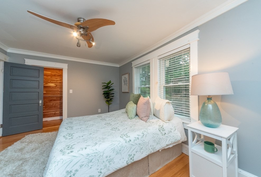 49 Brattle St, Worcester MA 01606-2551 exterior