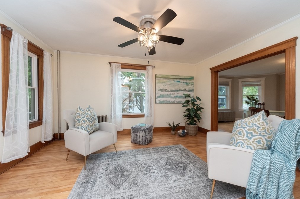 49 Brattle St, Worcester MA 01606-2551 exterior