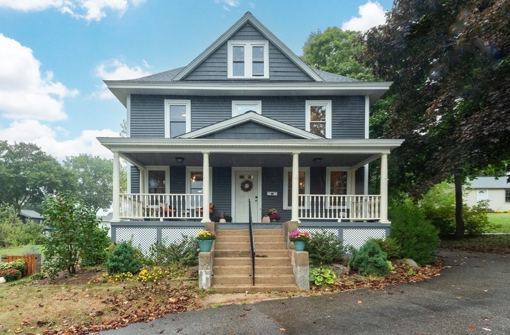 49 Brattle St, Worcester MA 01606-2551 exterior