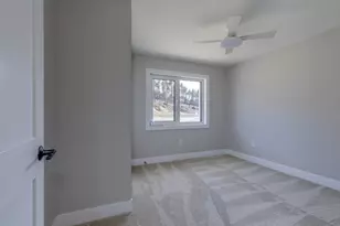 21 Windsor Ln, Hudson, NH 03051 - Photo 25