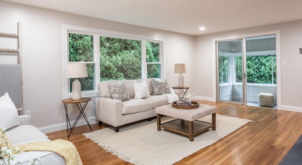 128 Slocum Rd, Dartmouth MA  02747-3900 exterior