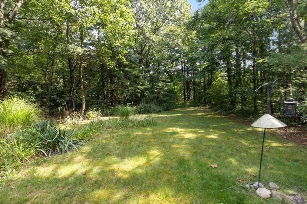 416 Pond St, Weymouth MA 02190-1248 exterior