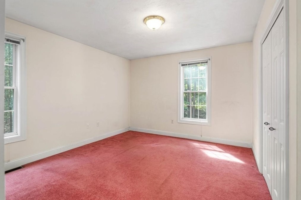 416 Pond St, Weymouth MA 02190-1248 exterior