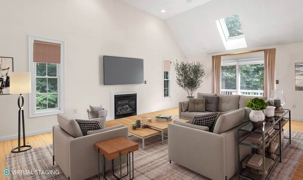 416 Pond St, Weymouth MA 02190-1248 exterior