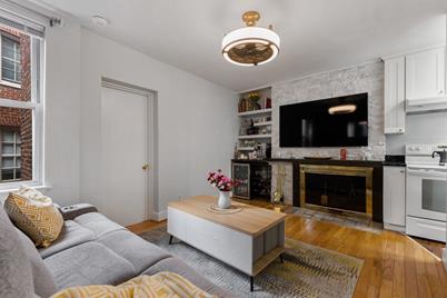 1 Belgravia Pl #4, Boston, MA 02113 - Photo 1