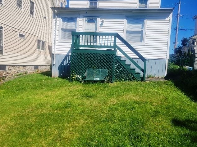 113 Bellevue St, Lowell MA 01851-2660 exterior